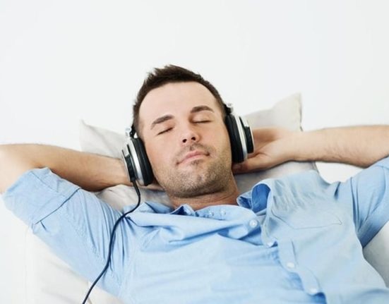 اپلیکیشن پخش موسیقی آرام‌بخش _ هفته نامه شنبه