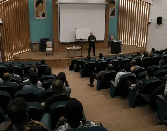 چرا مشاوره تخصصی برندسازی دیجیتال در مشهد مسیر موفقیت شماست