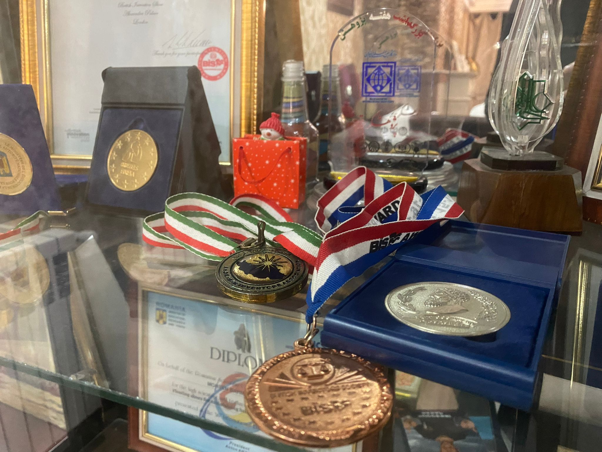 جوایز و افتخارات بین‌المللی